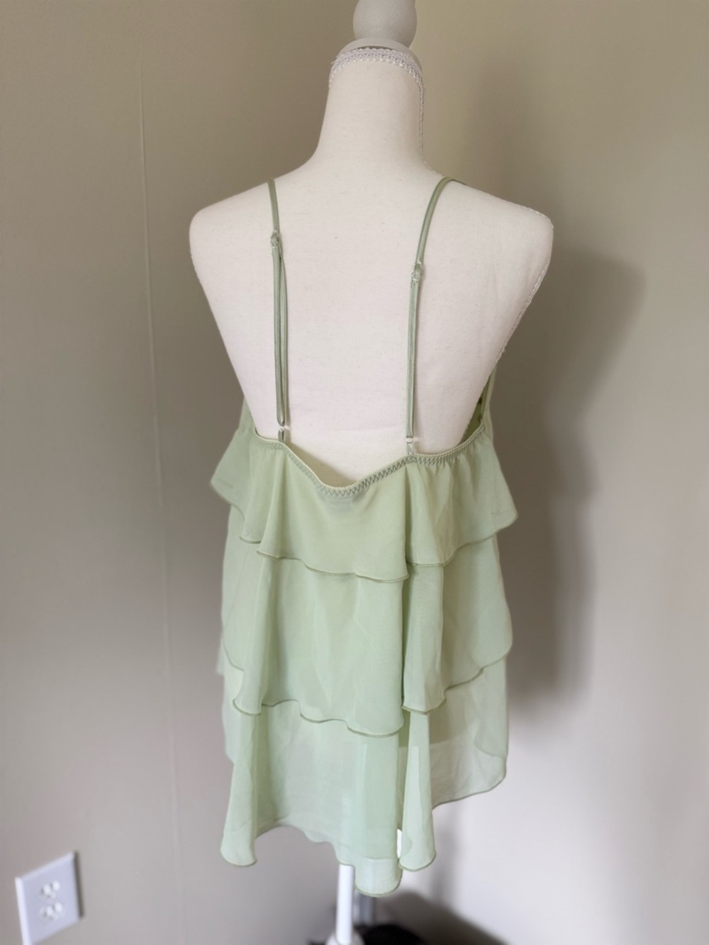 Y2K fairycore Tiered Ruffle V-Neck Babydoll Cami Top - Light sage Green L - Picture 3 of 16